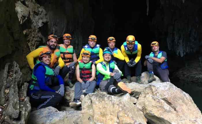 Tu Lan Cave Encounter – 2 day tour with&nbsp;Oxalis